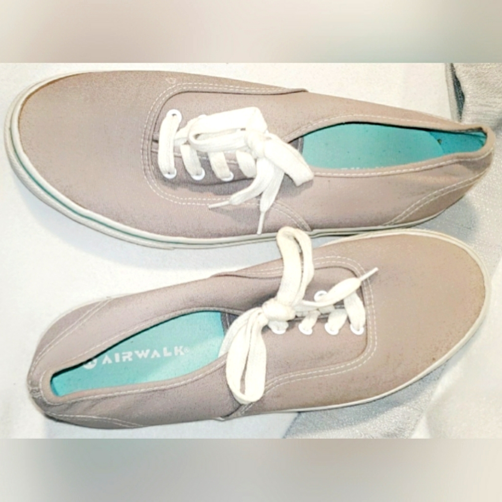 Airwalk women's shoes